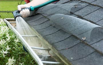 Ynysygwas gutter cleaning costs